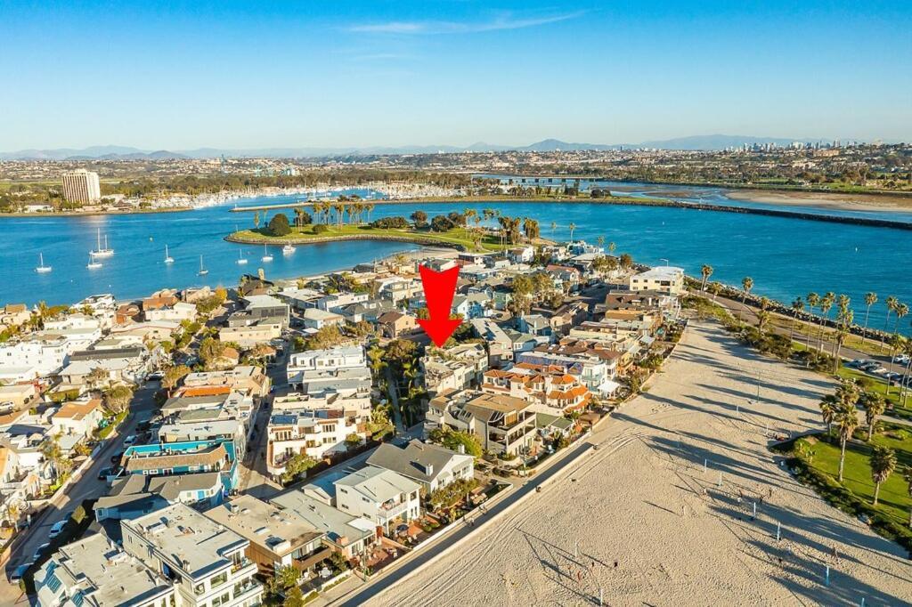 Stunning South Mission Home With Private Rooftop & Ocean Views! San Diego Eksteriør billede