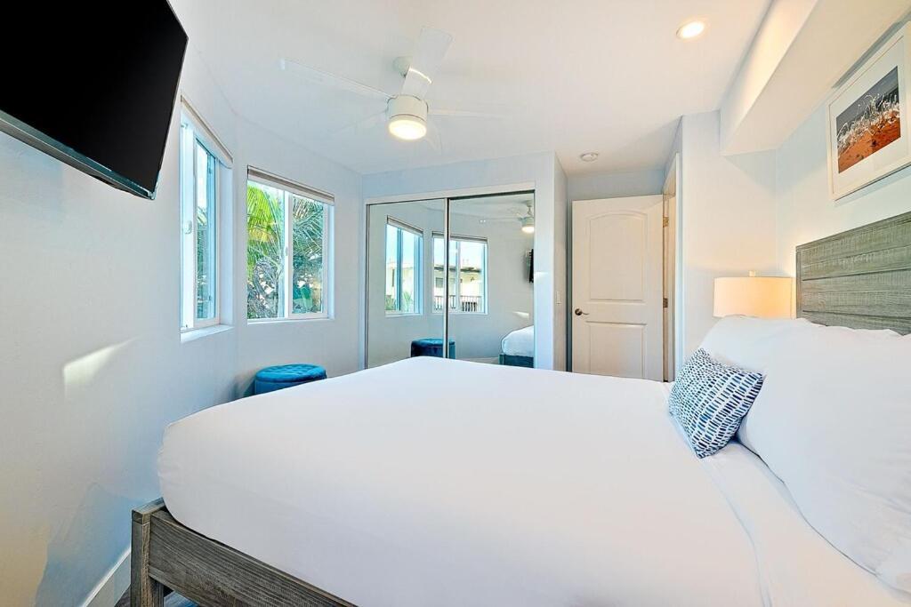 Stunning South Mission Home With Private Rooftop & Ocean Views! San Diego Eksteriør billede